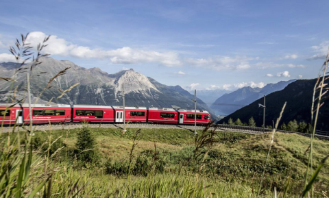 Ferrovia del Bernina riaperta Ferrovia del Bernina riaperta