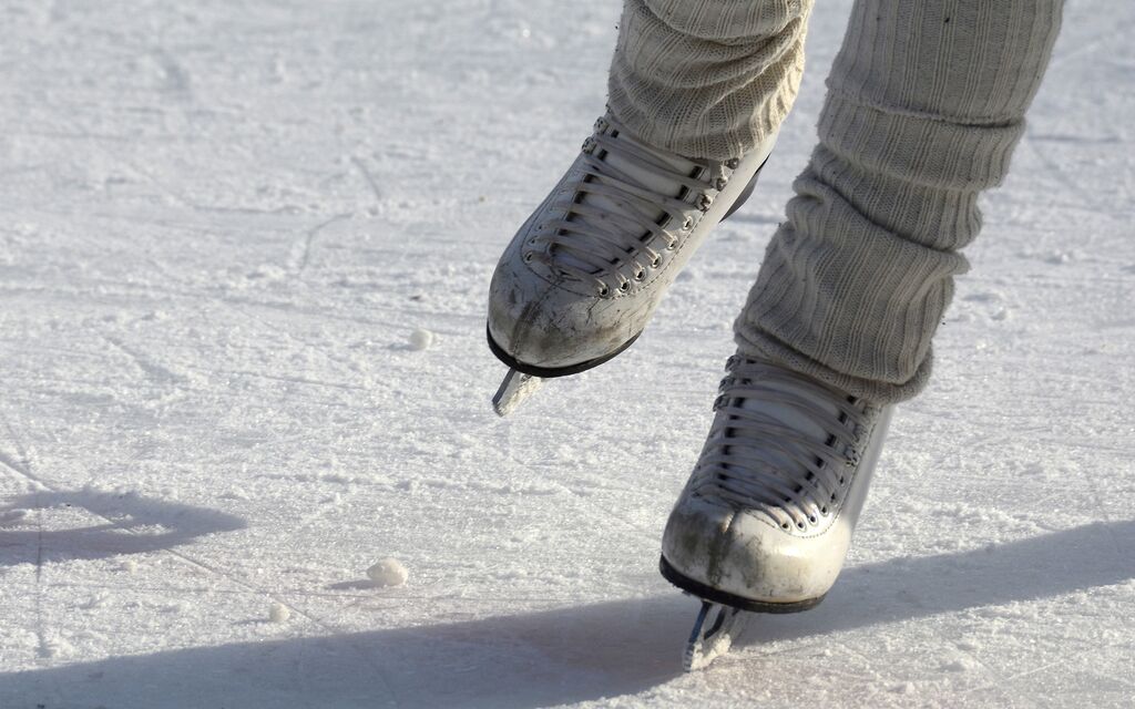 Skates Gabd8774cf 1920 C06ab